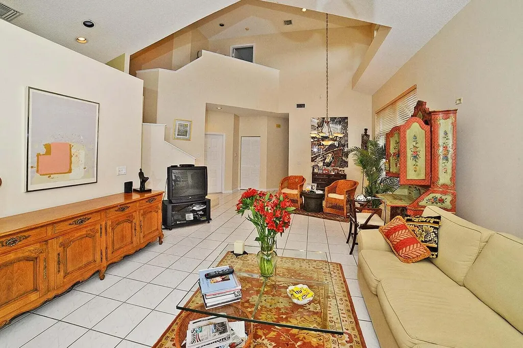 6695 NW 25th Court Boca Raton FL 33496
