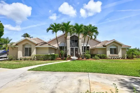 757 SE Hidden River Drive Port St Lucie FL 34983
