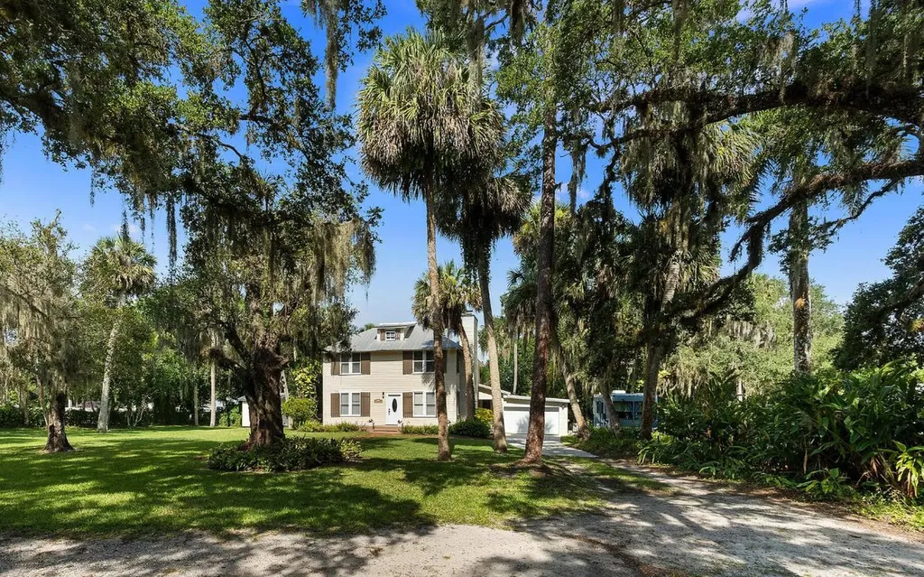 4911 Magnolia Avenue Fort Pierce FL 34982