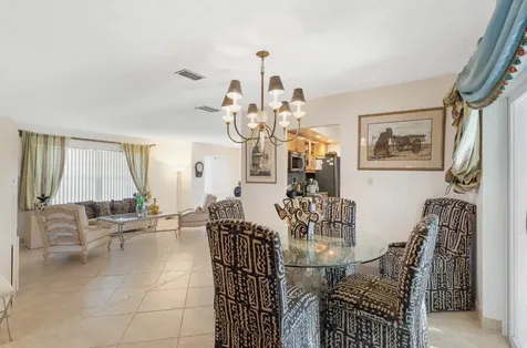 21929 Pine Trace Boca Raton FL 33428