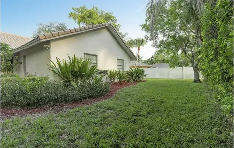 21929 Pine Trace Boca Raton FL 33428