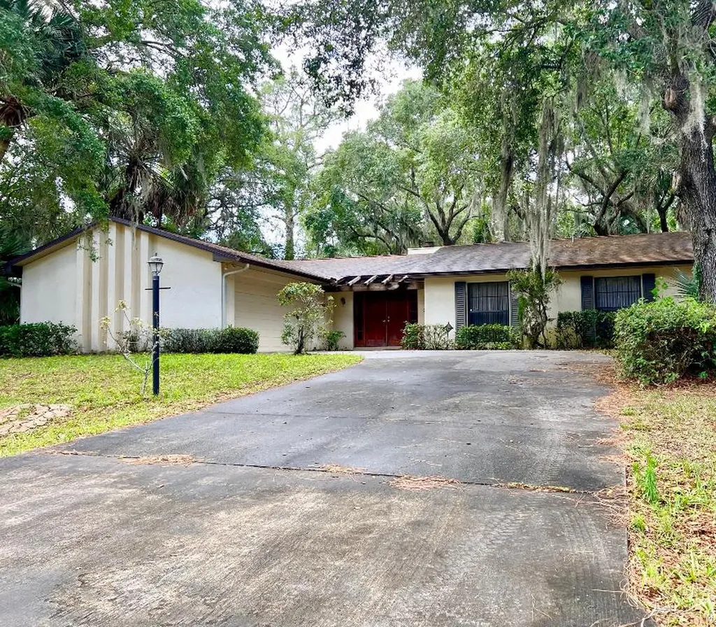 950 Franciscan Avenue Sebastian FL 32958