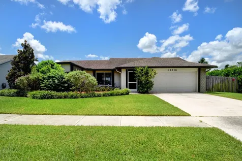 12316 Sannenwood Lane Wellington FL 33414