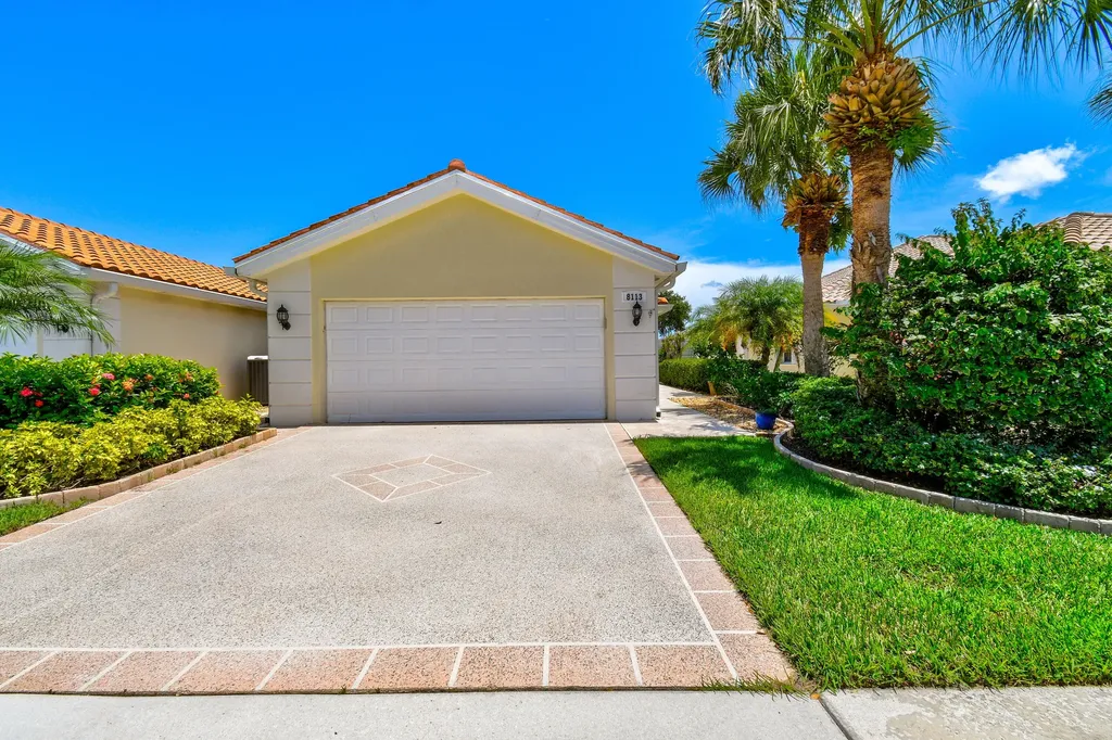 8113 SE Peppercorn Court Hobe Sound FL 33455