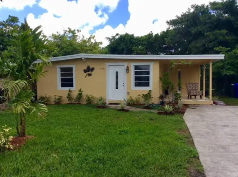 5618 SW 20th Street West Park FL 33023