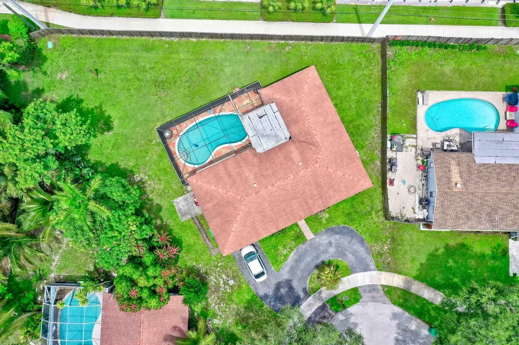 4956 SW 101st Avenue Cooper City FL 33328
