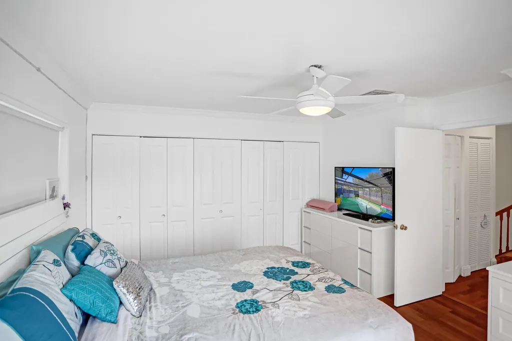 4733 Holly Lake Drive Lake Worth FL 33463