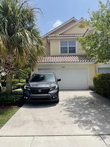 1106 Pinewood Lake Court Greenacres FL 33415
