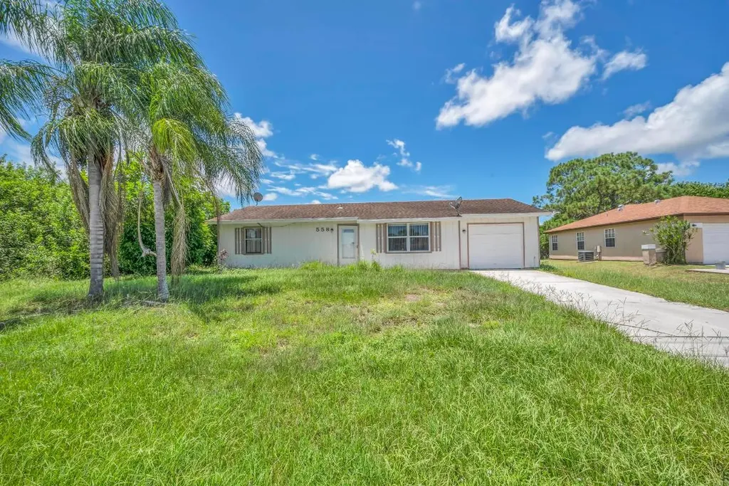 558 NW Bayshore Boulevard Port St Lucie FL 34983