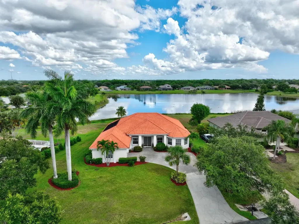 4826 SW Lake Grove Circle Palm City FL 34990