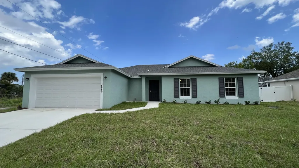 3849 SW Laidlow Street Port St Lucie FL 34953