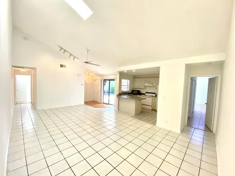 1547 Hawthorne Place Wellington FL 33414
