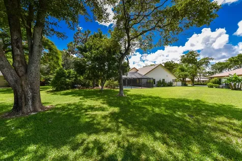 2356 NW 38th Street Boca Raton FL 33431