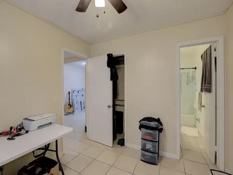 1936 41st Avenue Vero Beach FL 32960
