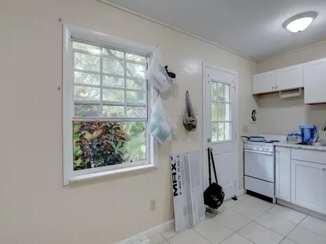 1936 41st Avenue Vero Beach FL 32960