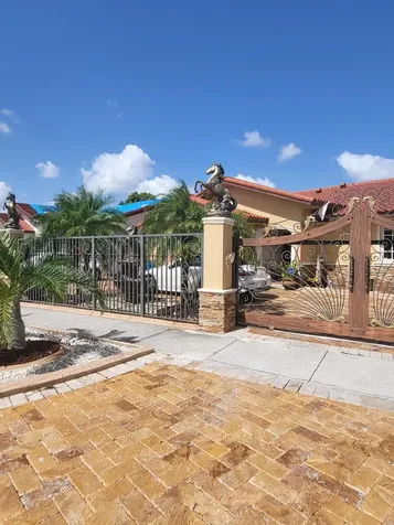 4931 SW 142nd Place Miami FL 33175