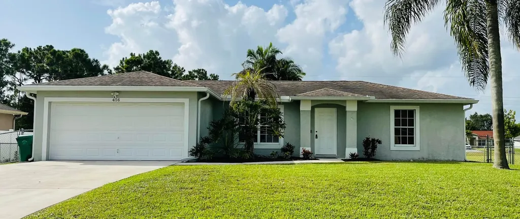 456 SW Parish Terrace Port St Lucie FL 34984