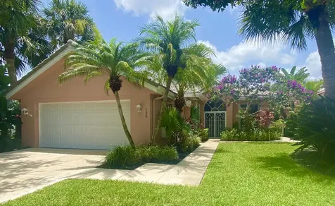 135 E Hampton Way Jupiter FL 33458
