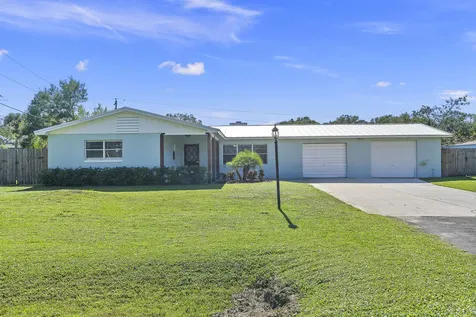 1315 Parkland Boulevard Fort Pierce FL 34982