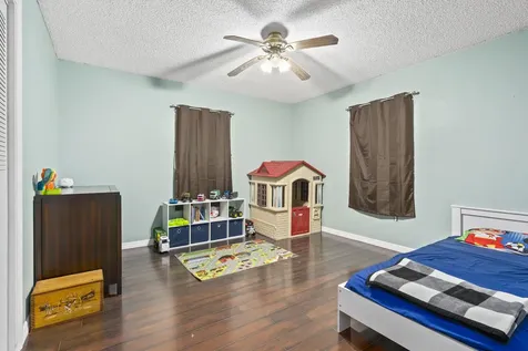 1315 Parkland Boulevard Fort Pierce FL 34982