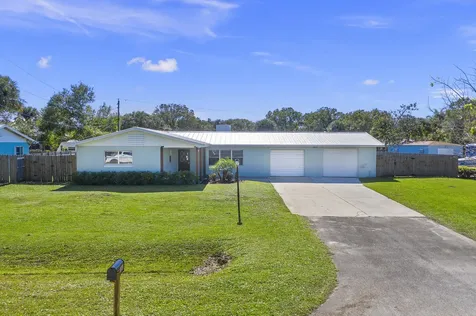 1315 Parkland Boulevard Fort Pierce FL 34982