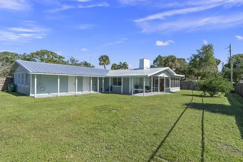 1315 Parkland Boulevard Fort Pierce FL 34982
