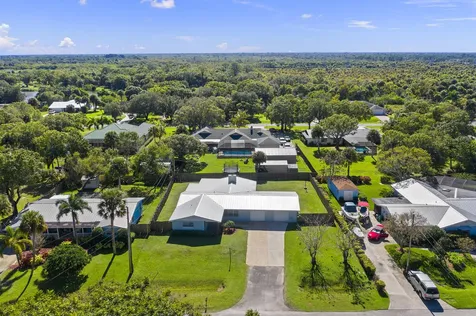 1315 Parkland Boulevard Fort Pierce FL 34982