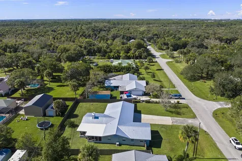 1315 Parkland Boulevard Fort Pierce FL 34982