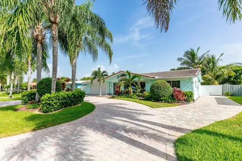 2781 NE 7th Street Pompano Beach FL 33062