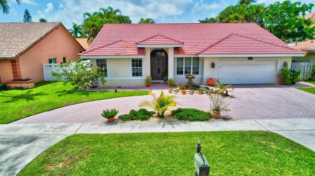 366 Cottonwood Lane Boca Raton FL 33487