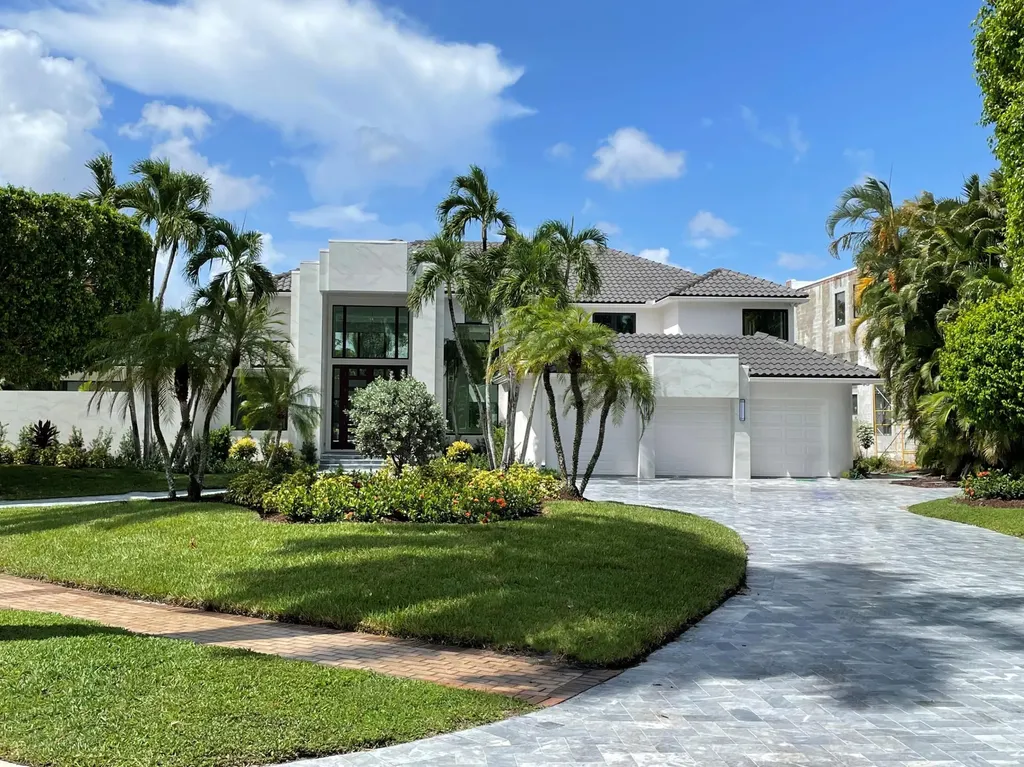 7559 Fairmont Court Boca Raton FL 33496