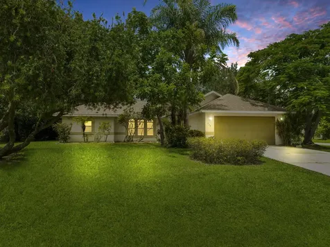 353 NW Ferris Drive Port St Lucie FL 34983