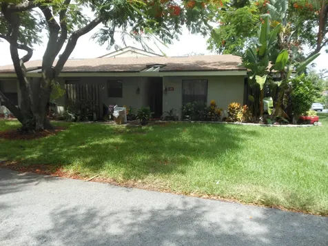 32 Meadows Drive Boynton Beach FL 33436