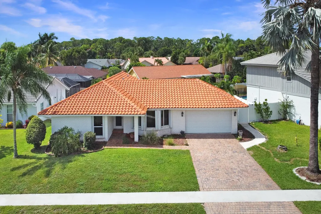 11346 Little Bear Way Boca Raton FL 33428