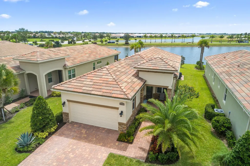 8919 SW Pepoli Way Port St Lucie FL 34987