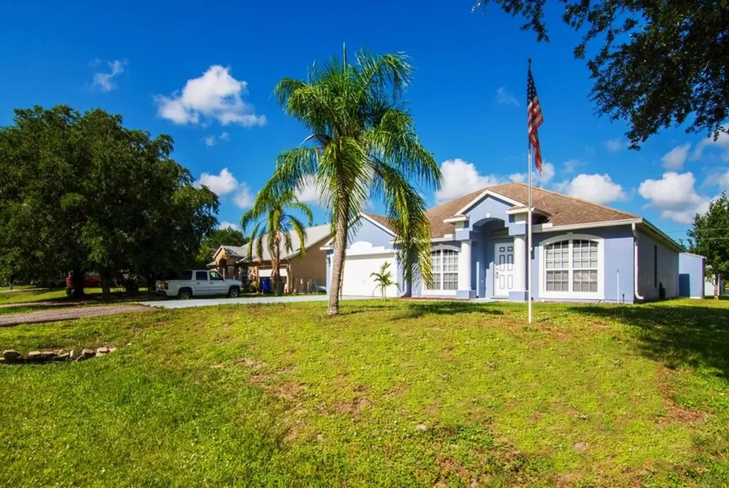 8345 104th Court Vero Beach FL 32967