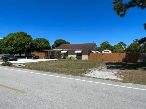 2218 N 42nd Street Fort Pierce FL 34946