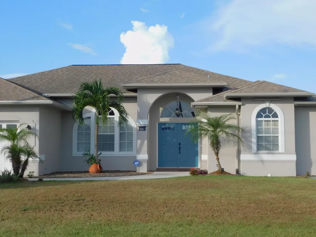 5597 NW Wesley Road Port St Lucie FL 34986