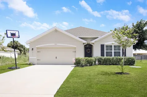 826 SW Amethist Terrace Port St Lucie FL 34953