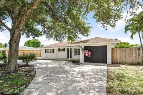 27 Pinehurst Lane Boca Raton FL 33431