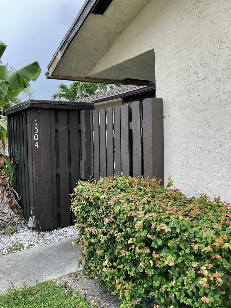 1504 Waterview Circle Palm Springs FL 33461
