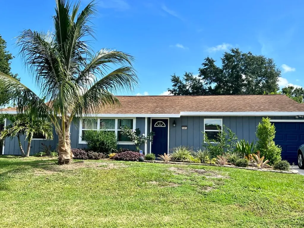 585 NW Kilpatrick Avenue Port St Lucie FL 34983