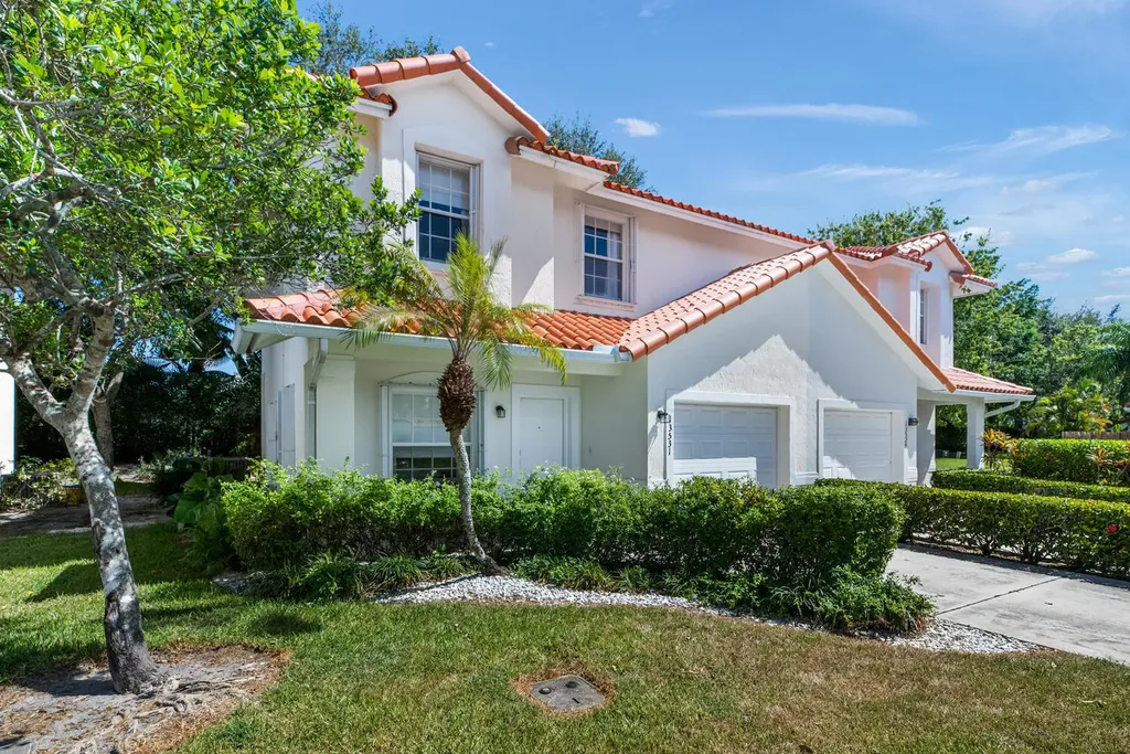 13531 Fountain View Boulevard Wellington FL 33414