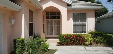 511 SW Hampton Court Port St Lucie FL 34986