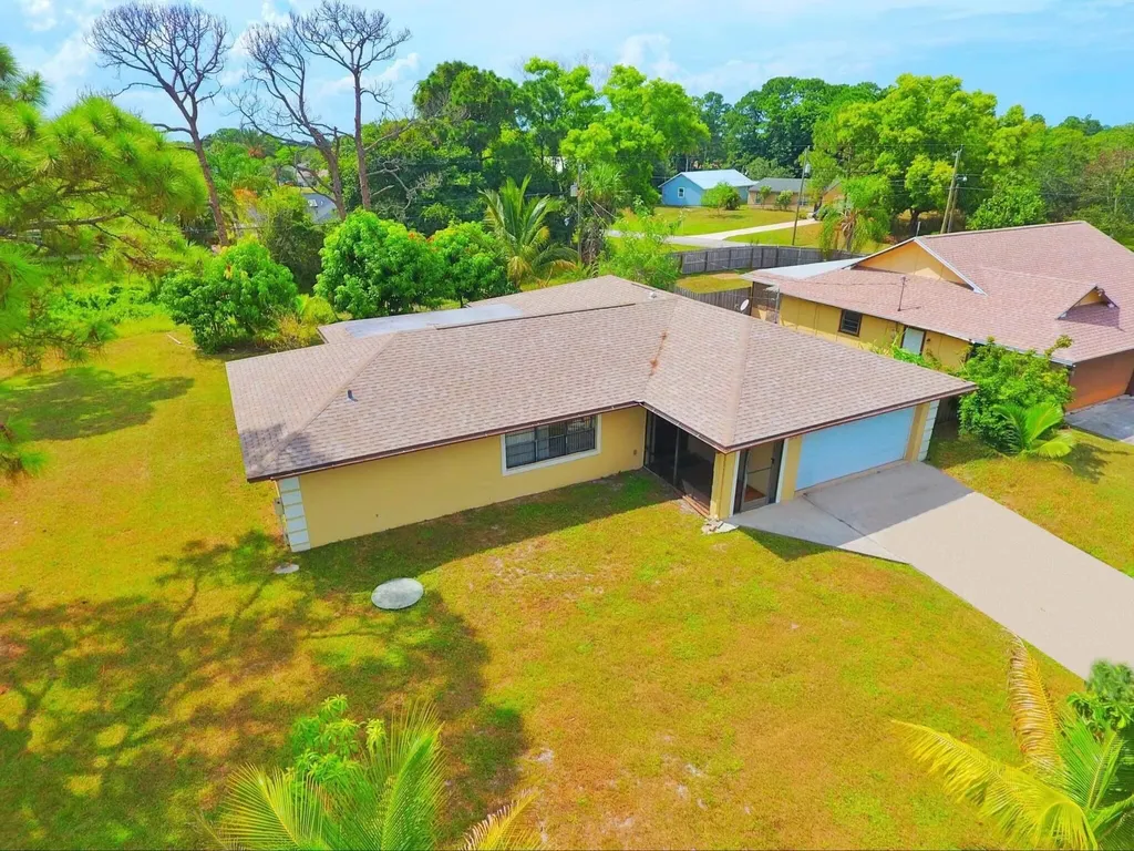 1620 SE Floresta Drive Port St Lucie FL 34983