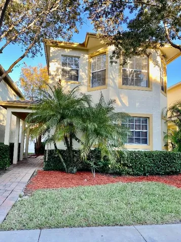 2368 SE Quaint Drive Port St Lucie FL 34952