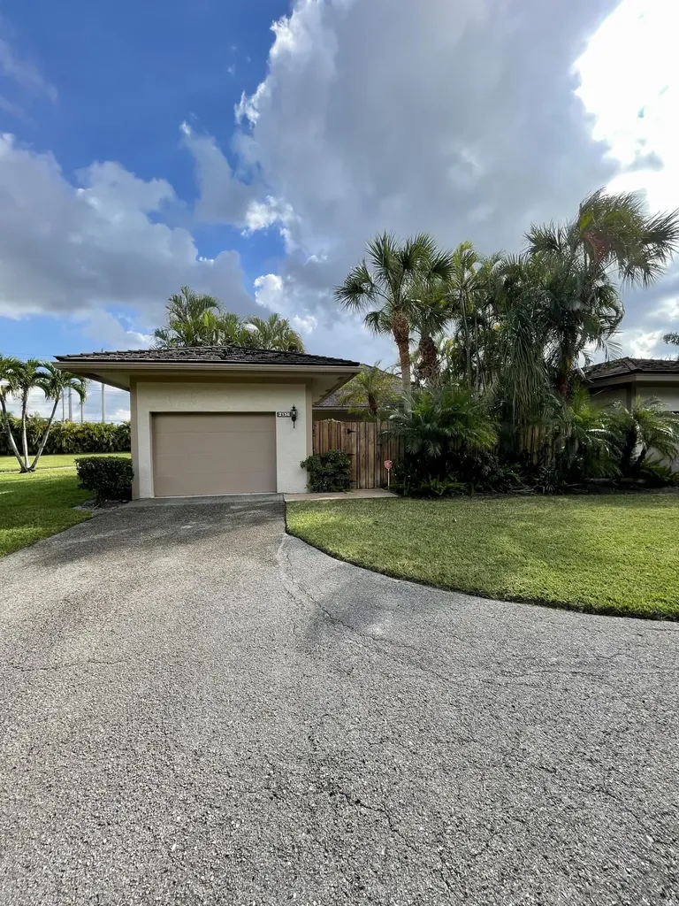 2156 Wightman Drive Wellington FL 33414