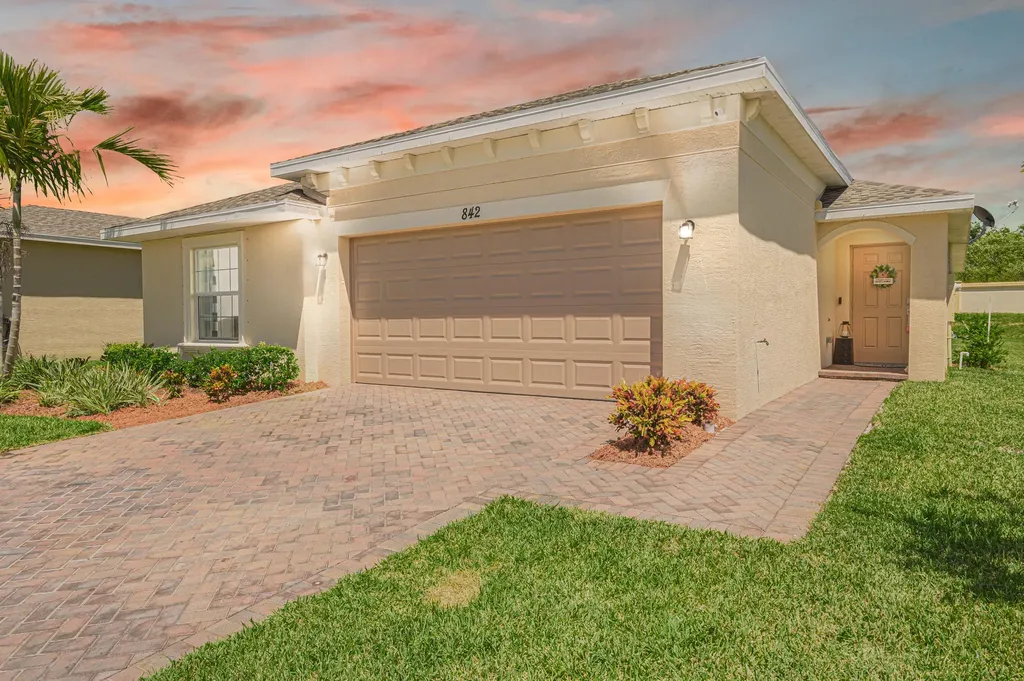 842 Bent Creek Drive Fort Pierce FL 34947