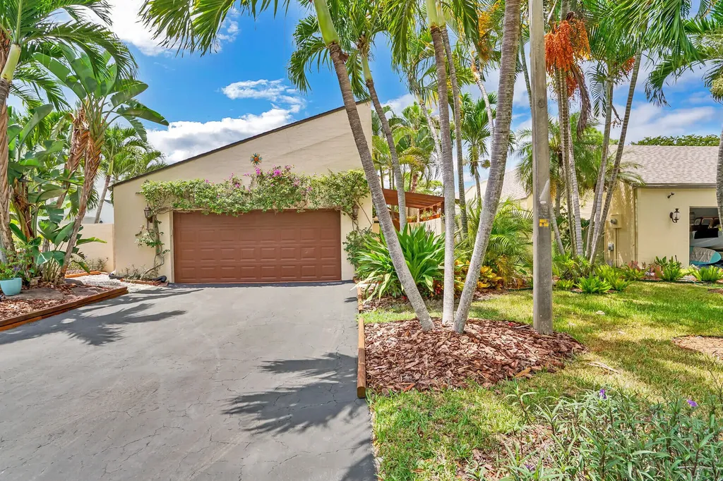 830 NW 22nd Court Delray Beach FL 33445