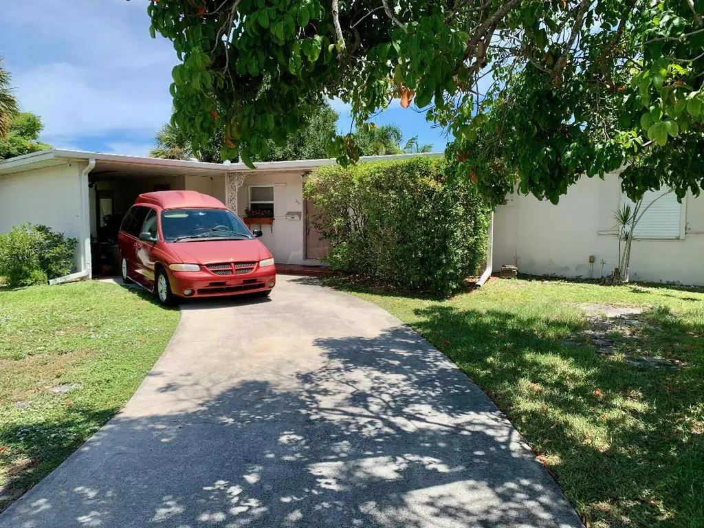 2801 SE Morningside Boulevard Port St Lucie FL 34952